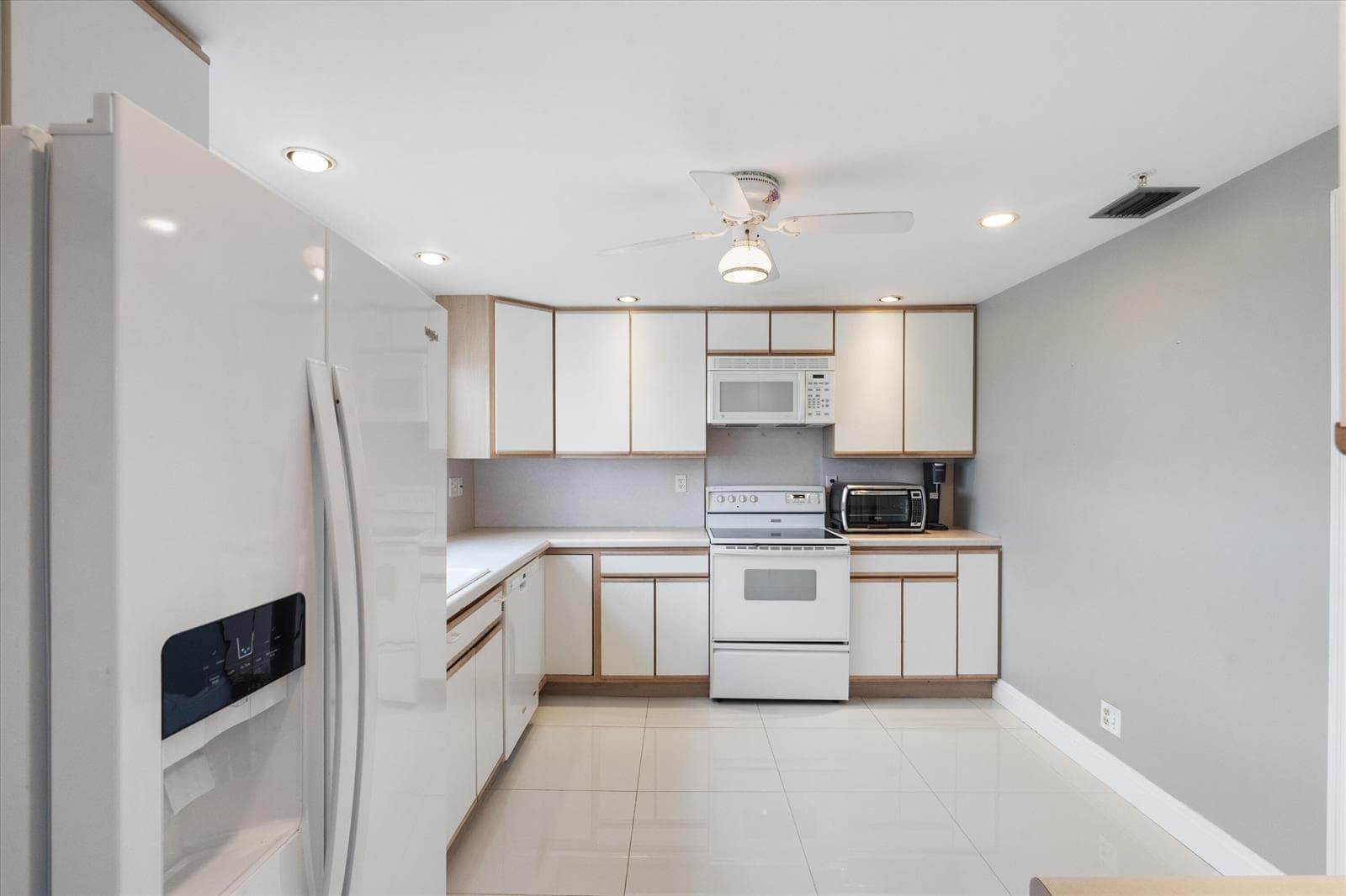 3300 S Ocean Boulevard 617-c photo 4