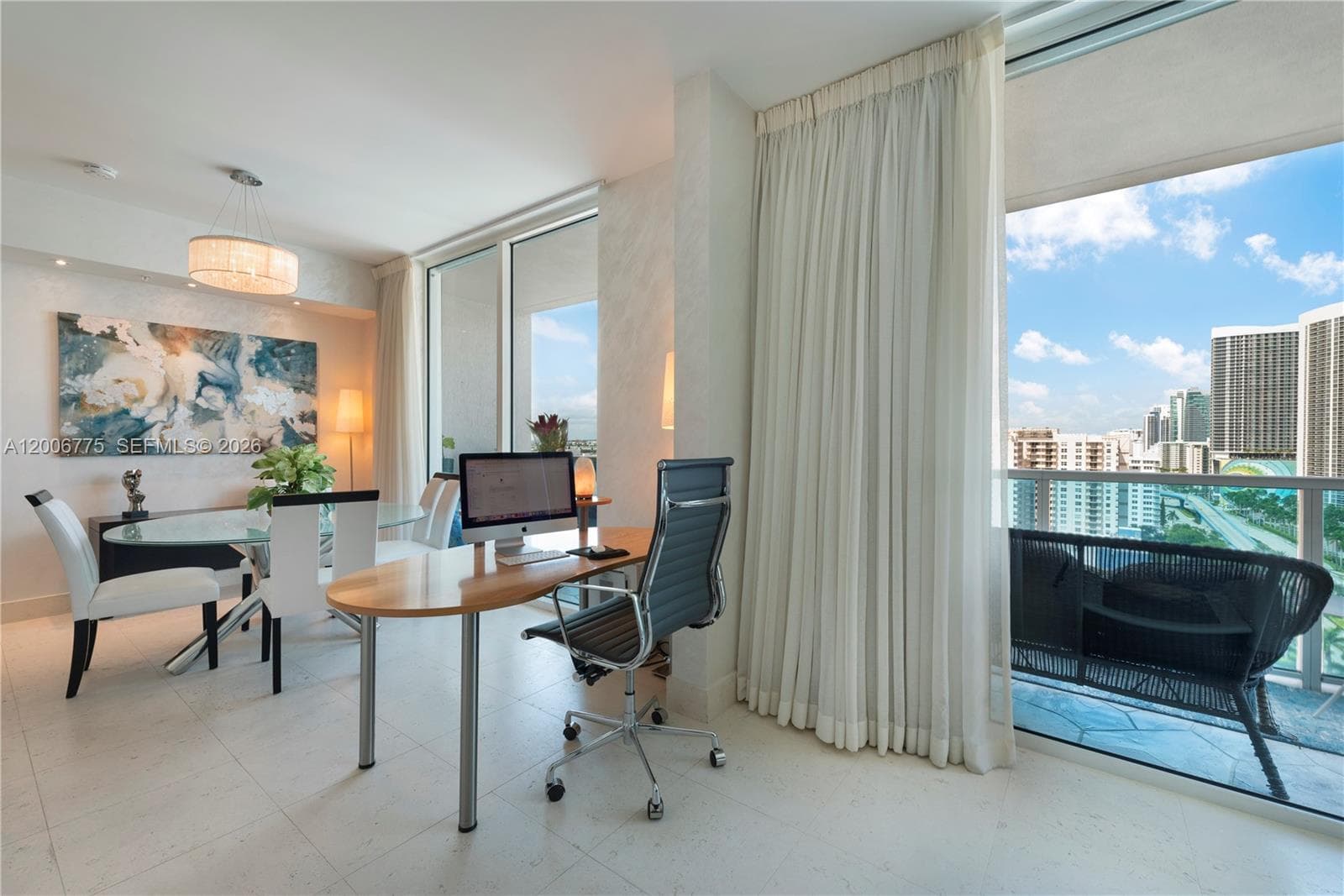 1945 Ocean Dr 1812 photo 6