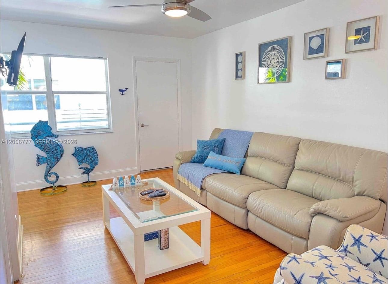 326 Wilson St 205 photo 7