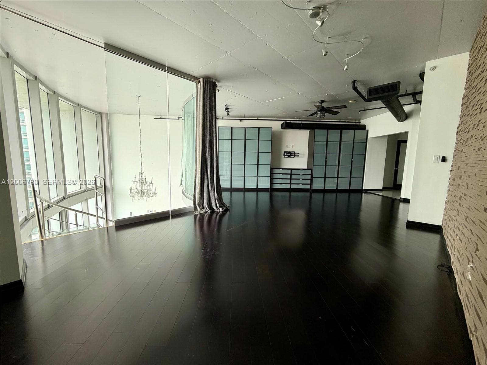 690 1st Ct PHI-01 photo 2