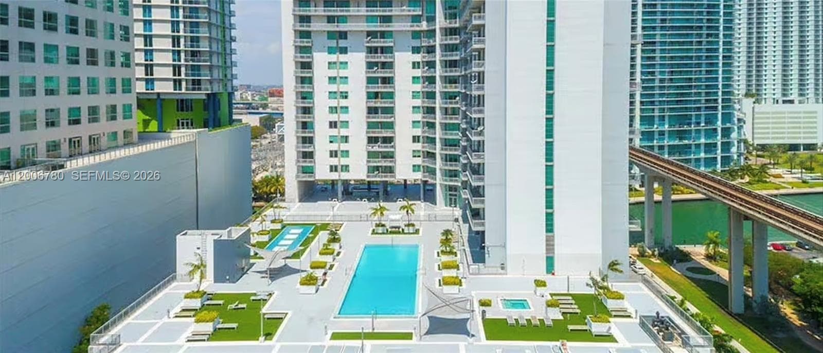 690 1st Ct PHI-01 photo 25