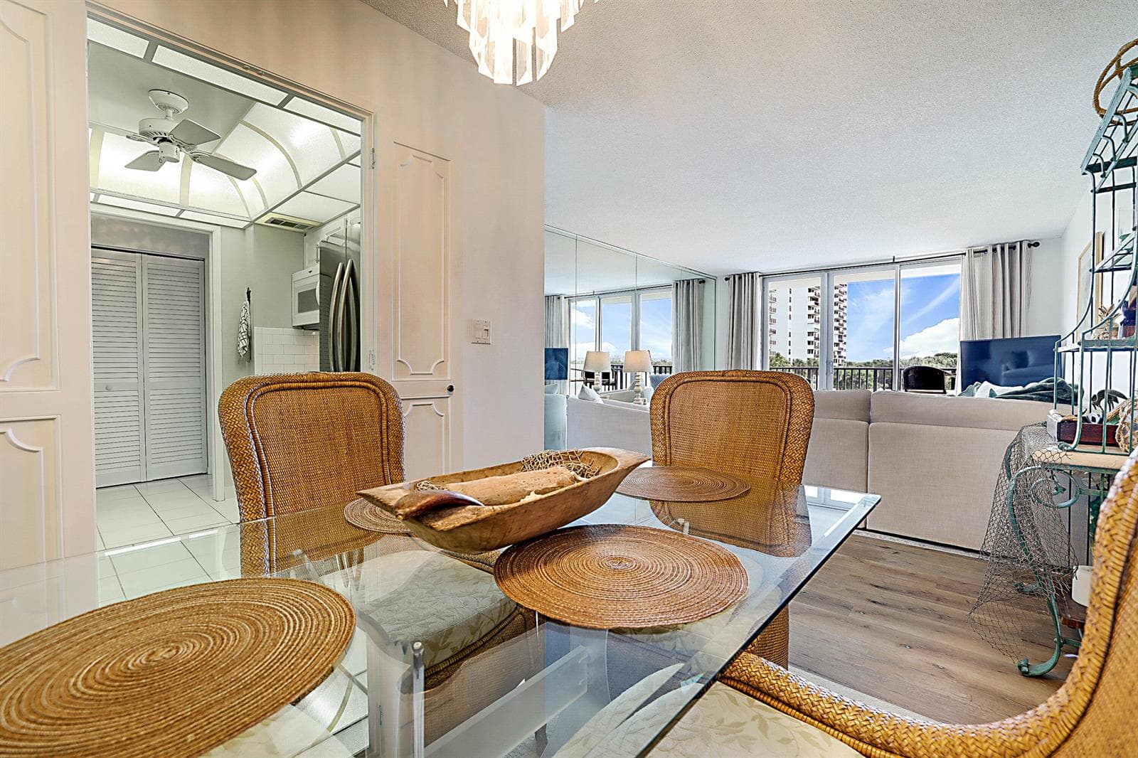 2121 N Ocean Boulevard 407w photo 13