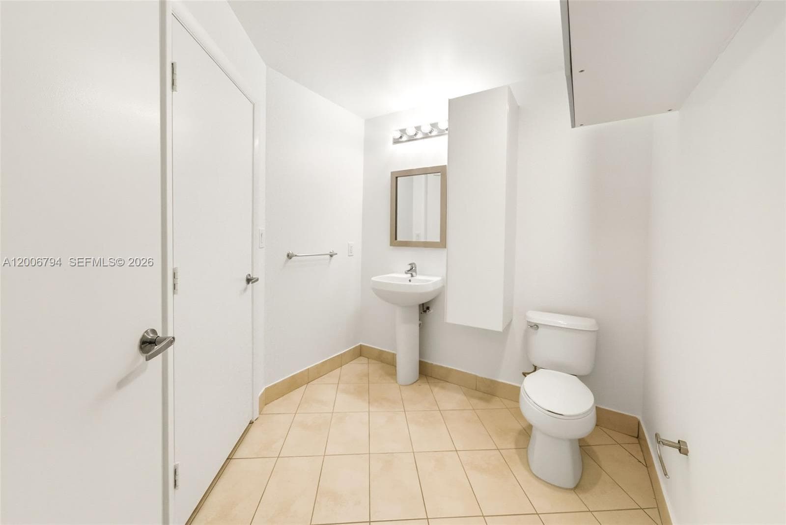 1900 Bayshore Dr 3707 photo 19