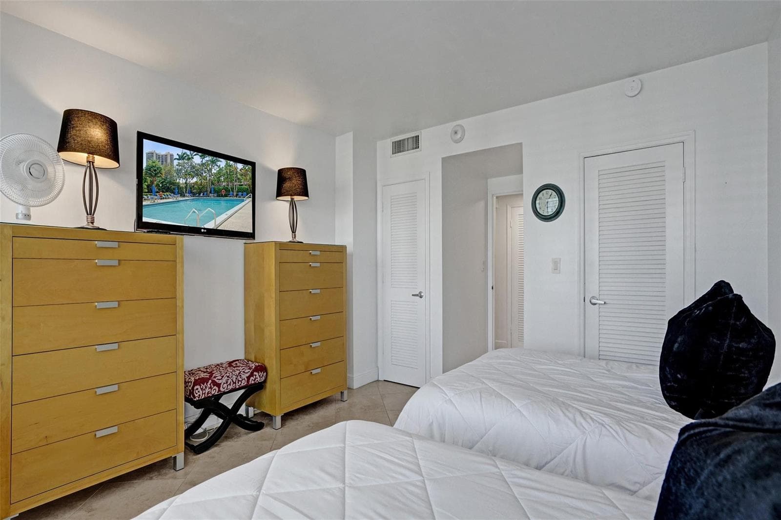 3333 NE 34th Street 1006 photo 20