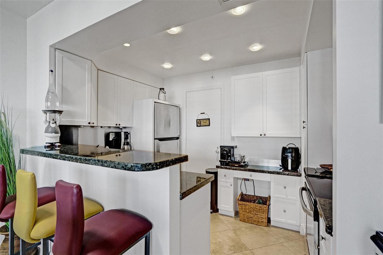 3333 NE 34th Street 1006 photo 9