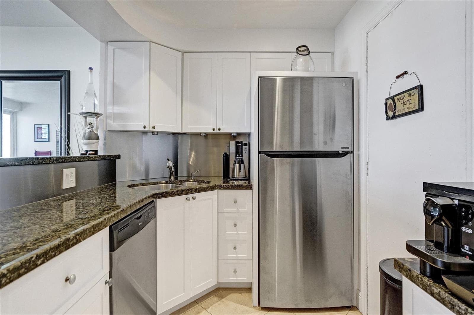 3333 NE 34th Street 1006 photo 10