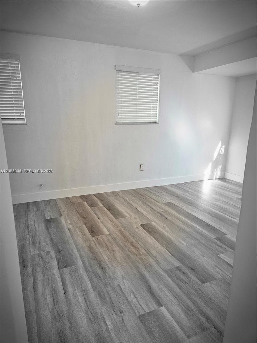 10050 Broad Channel Dr photo 7