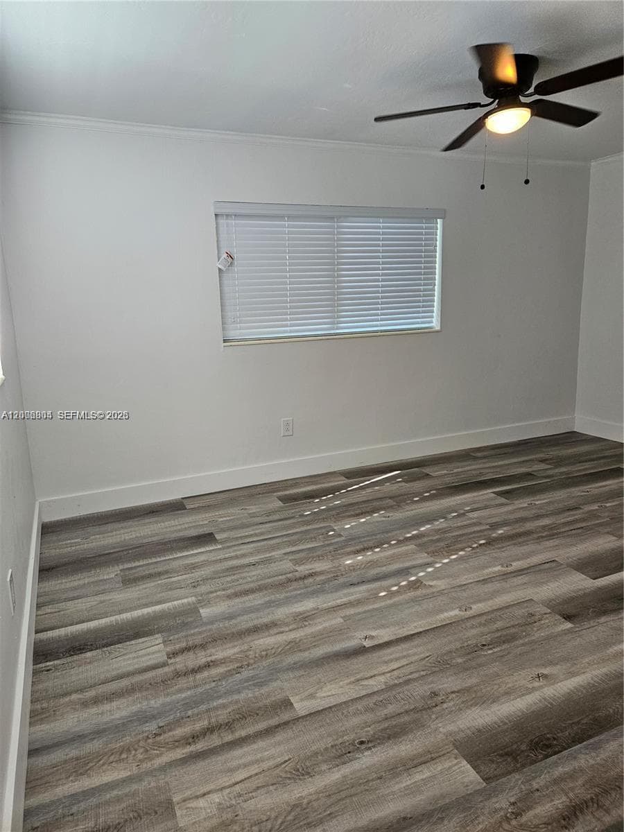 10050 Broad Channel Dr photo 8