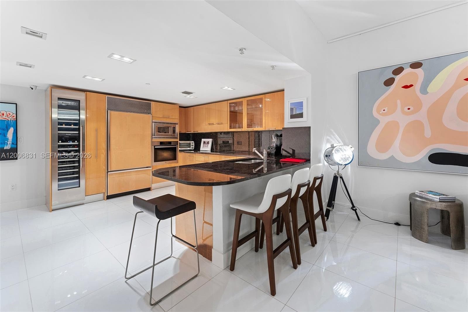 6801 Collins Ave PH01/02 photo 9