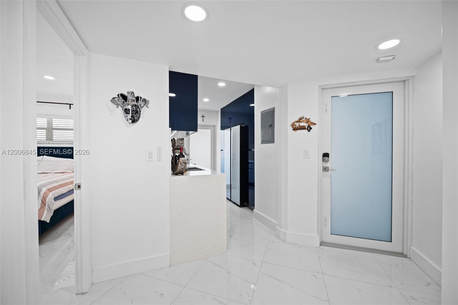 710 Ocean Blvd 1010 photo 4