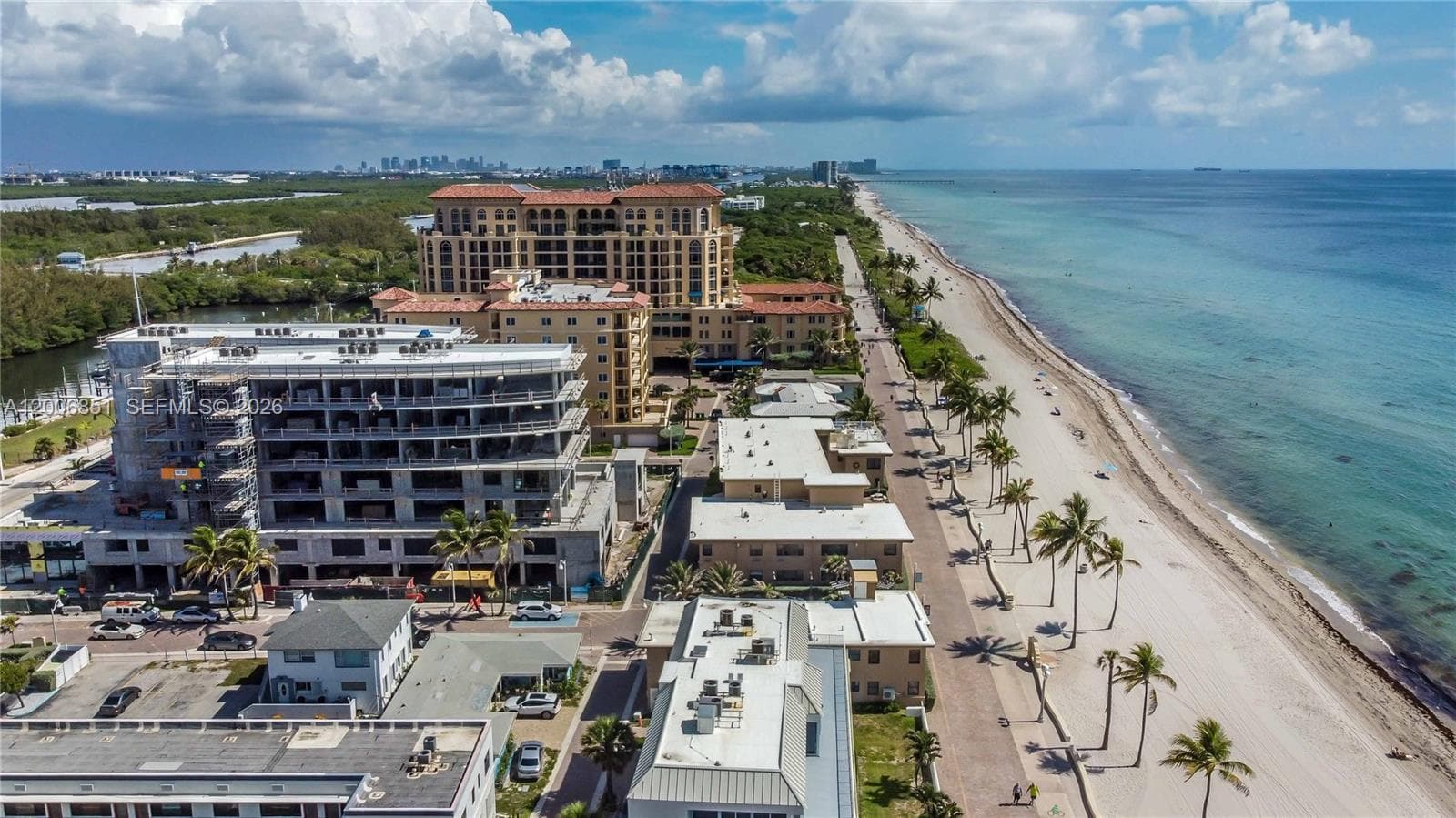 3300 Surf Rd 17A photo 2