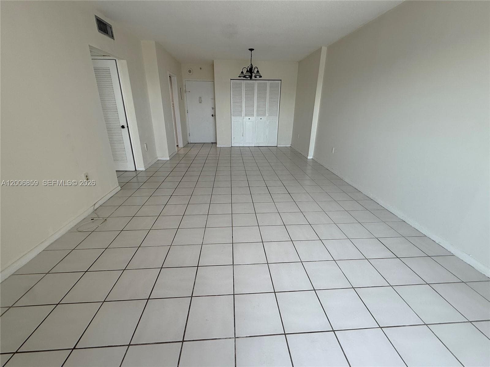 400 Kings Point Dr 608 photo 8