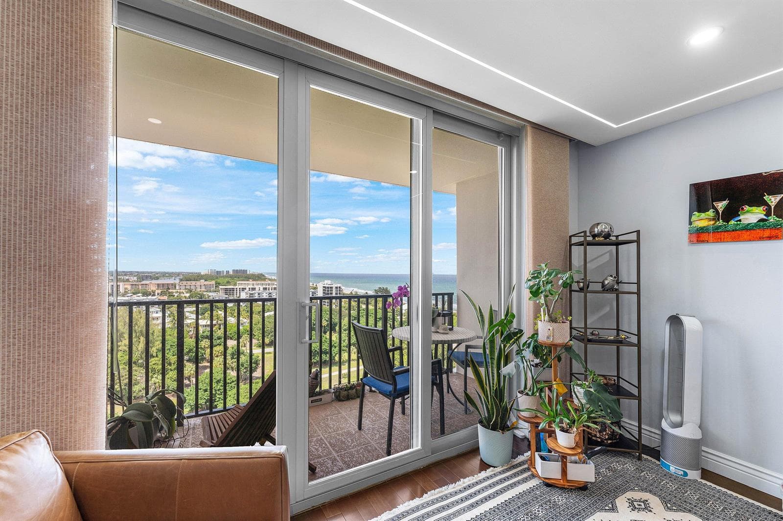2121 N Ocean Boulevard 1704e photo 16