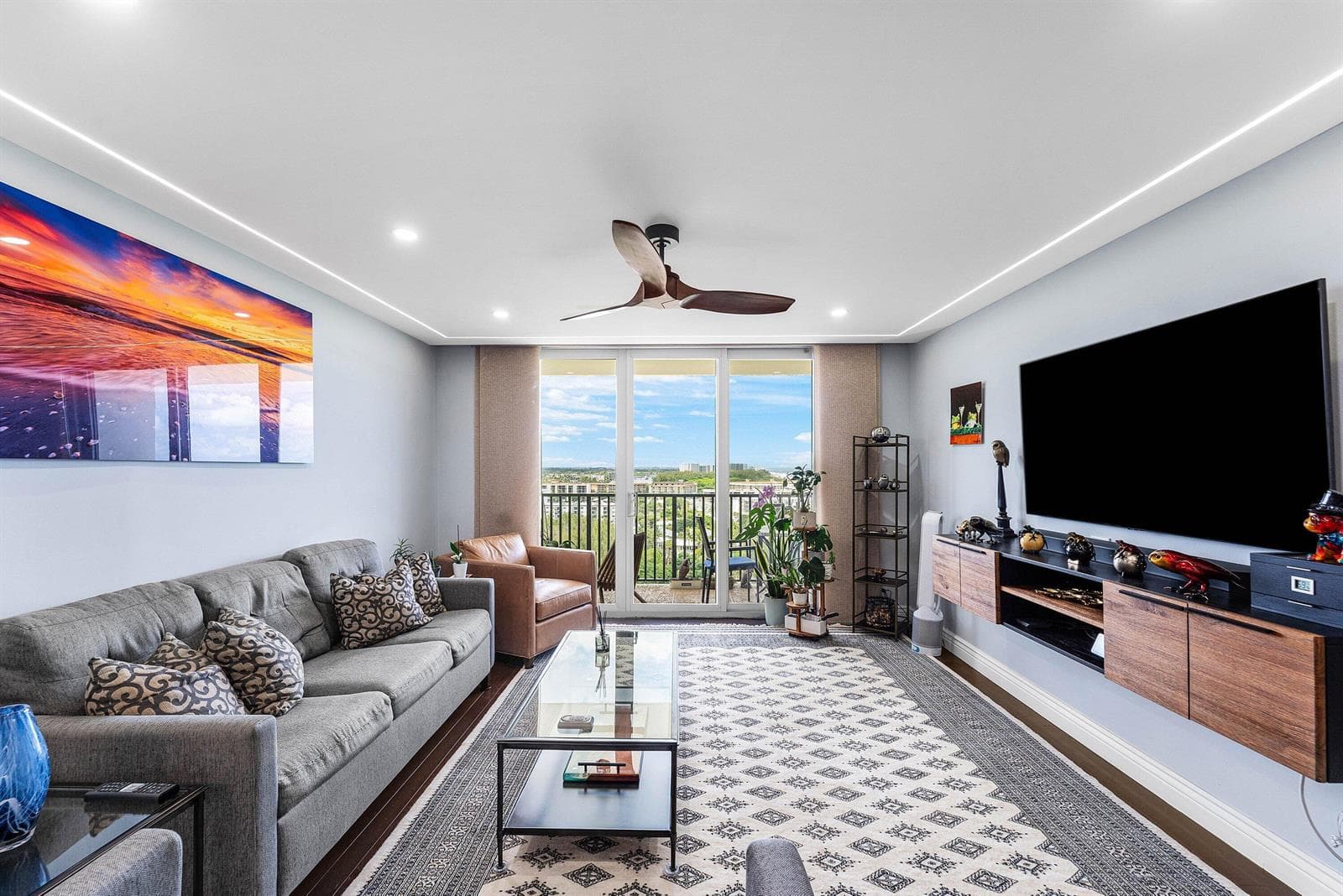 2121 N Ocean Boulevard 1704e photo 12