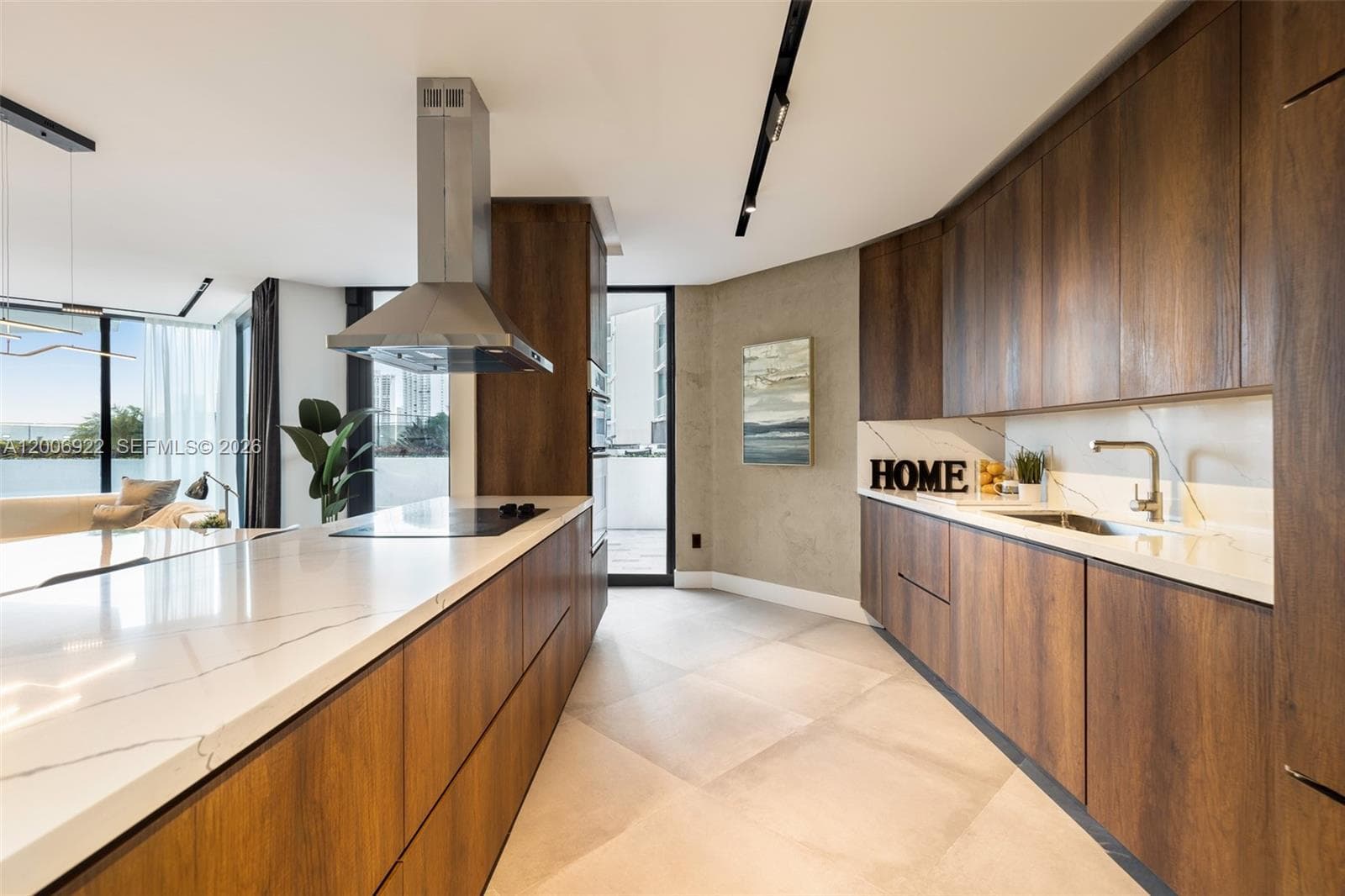 3370 Hidden Bay Dr 409 photo 2