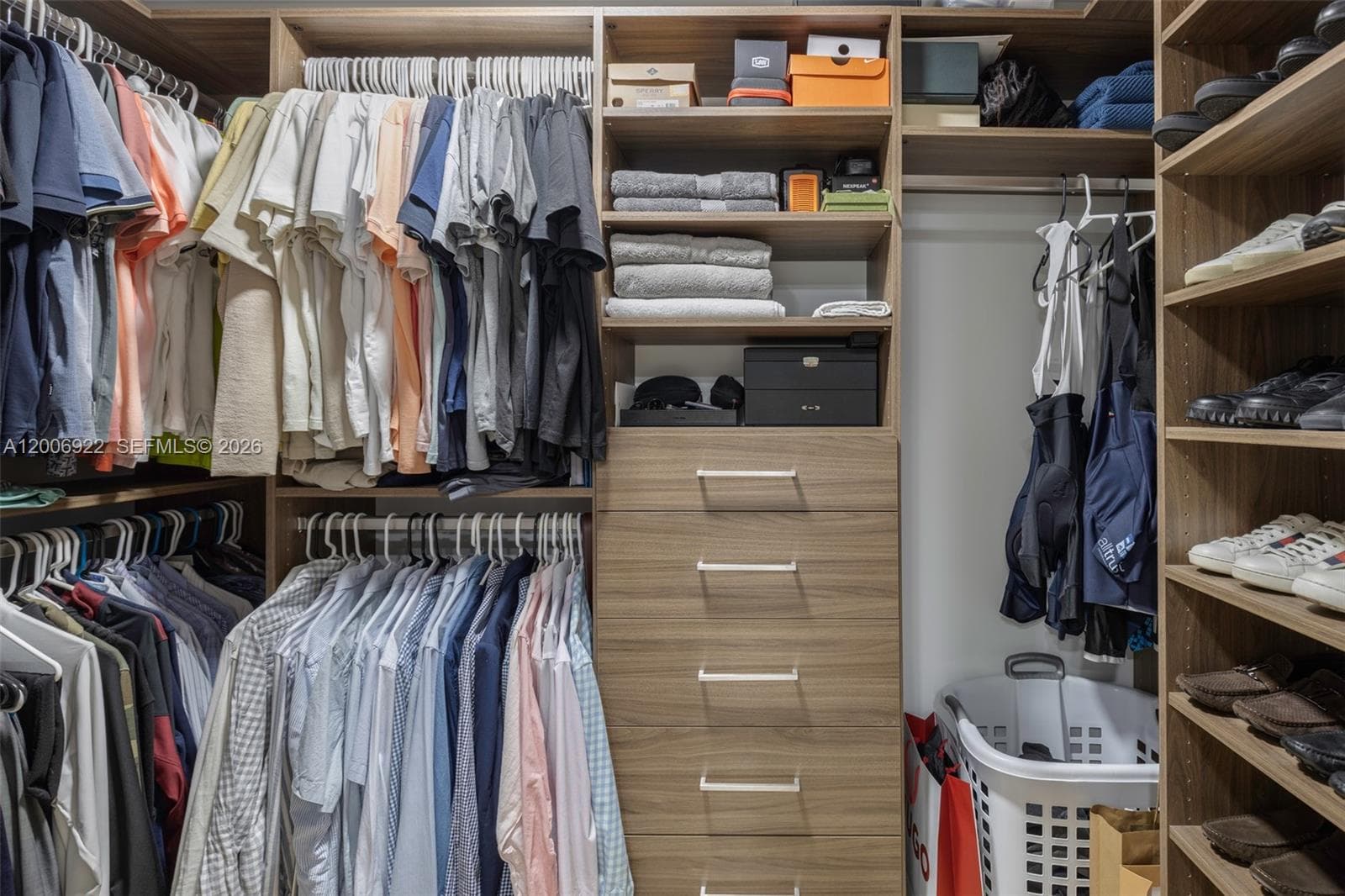 3370 Hidden Bay Dr 409 photo 18