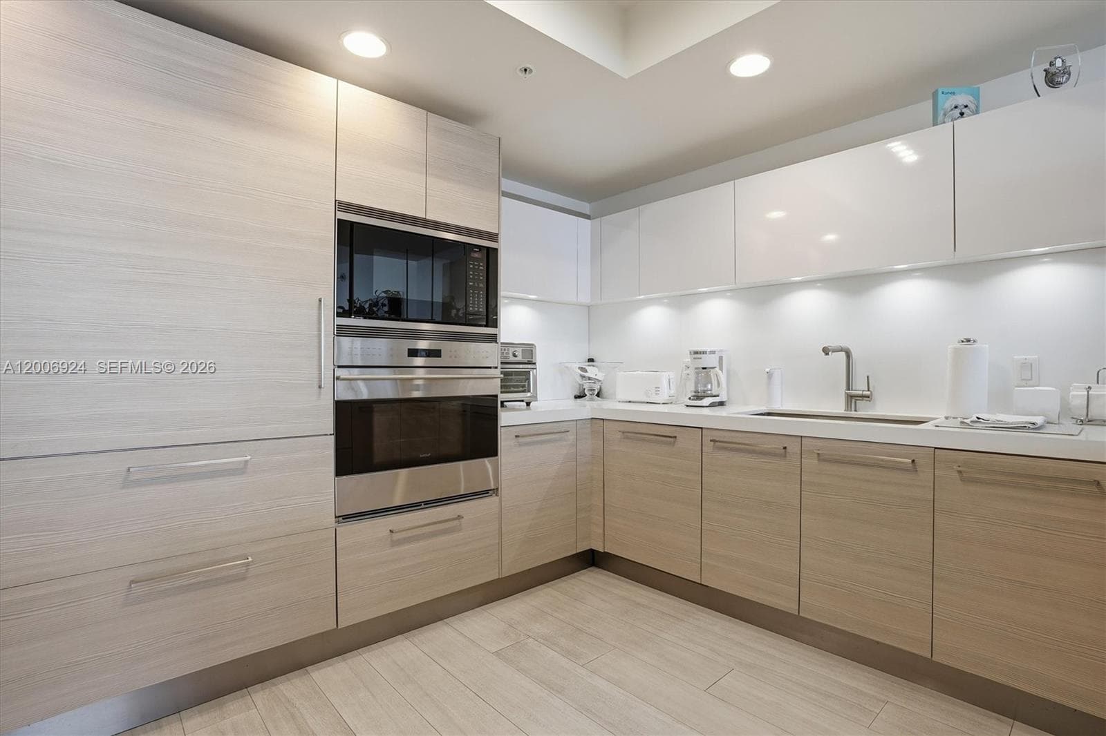 17301 Biscayne Blvd 1905 photo 17