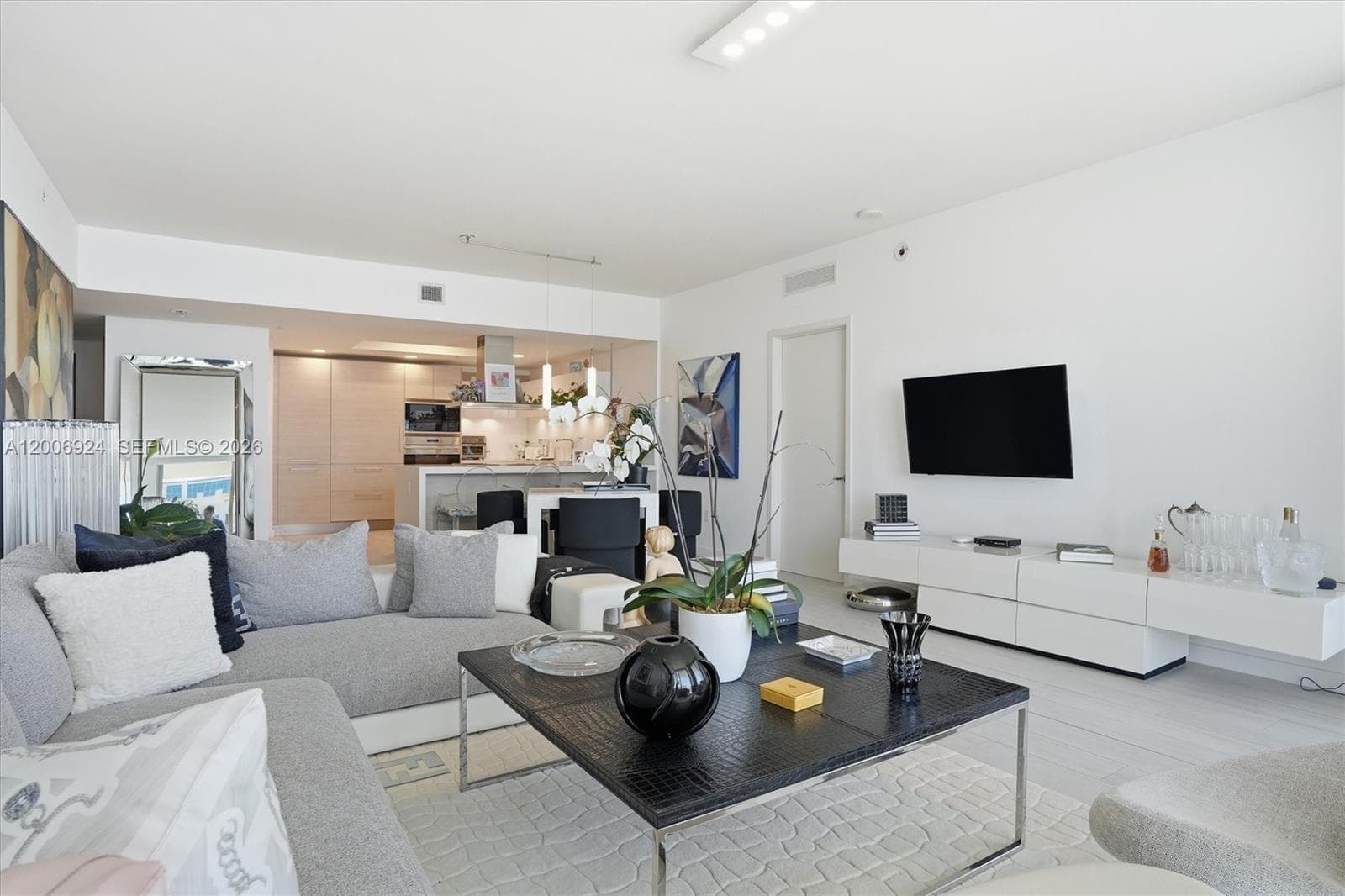 17301 Biscayne Blvd 1905 photo 12