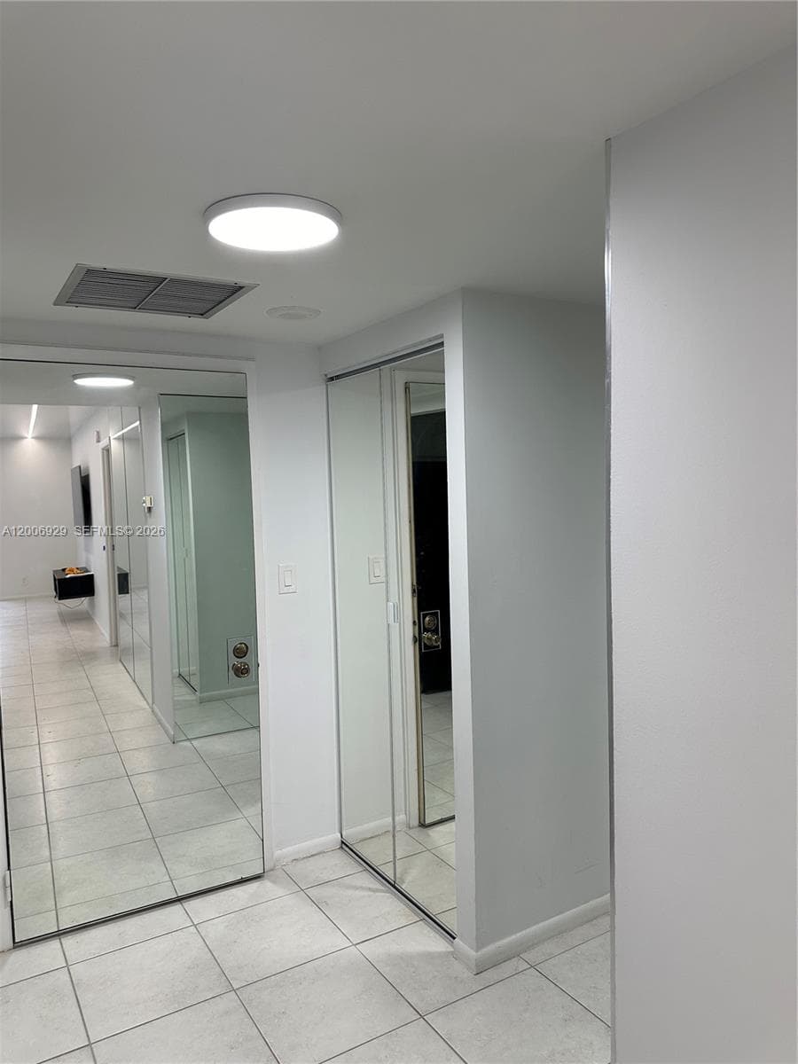 600 Three Islands Blvd 1113 photo 6