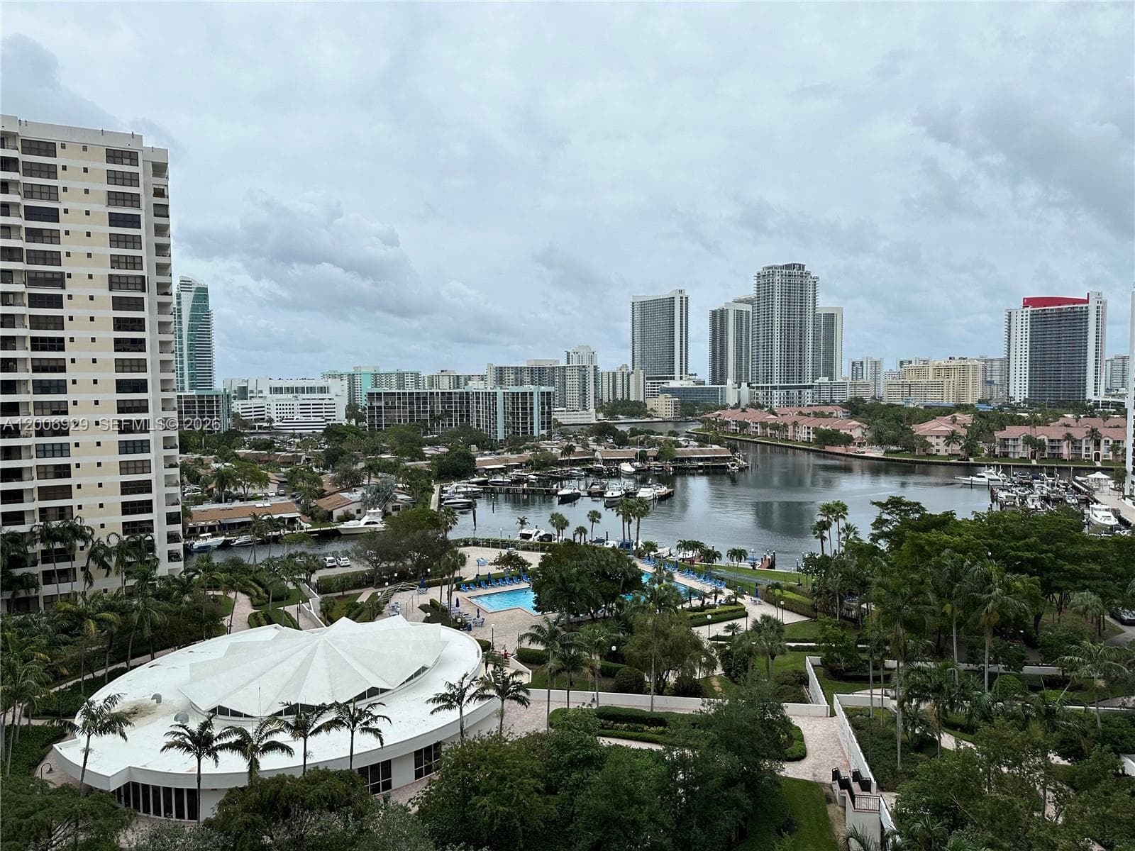 600 Three Islands Blvd 1113 photo 18