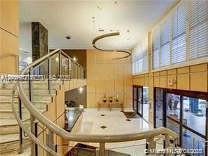 6770 Indian Creek Dr 11J photo 23