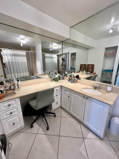 6770 Indian Creek Dr 11J photo 10