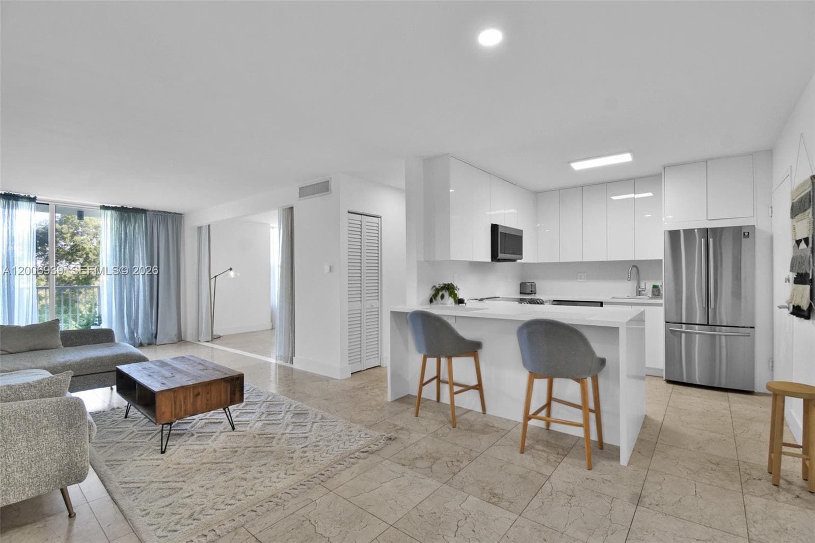 2000 135th St 411 photo 15