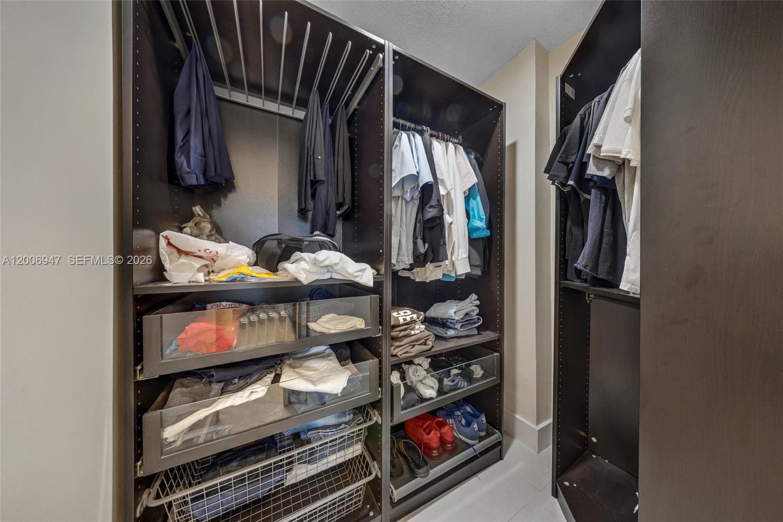 100 Bayview Dr 606 photo 19