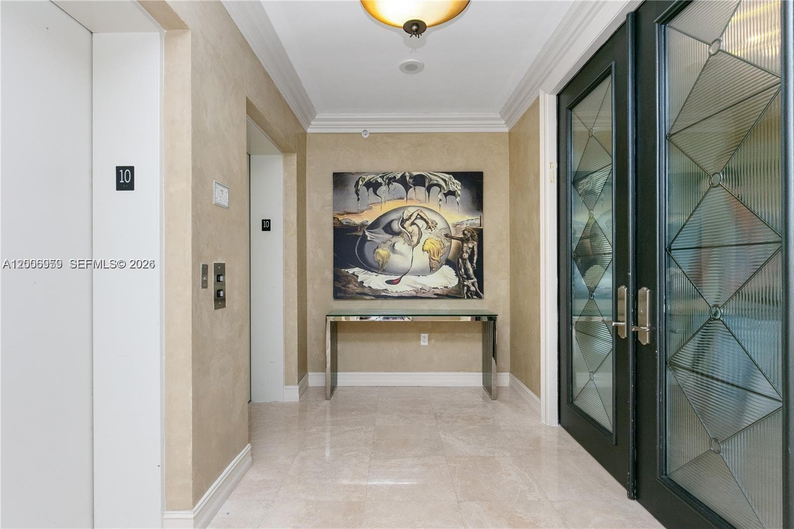 20201 E Country Club Dr 1006 photo 6