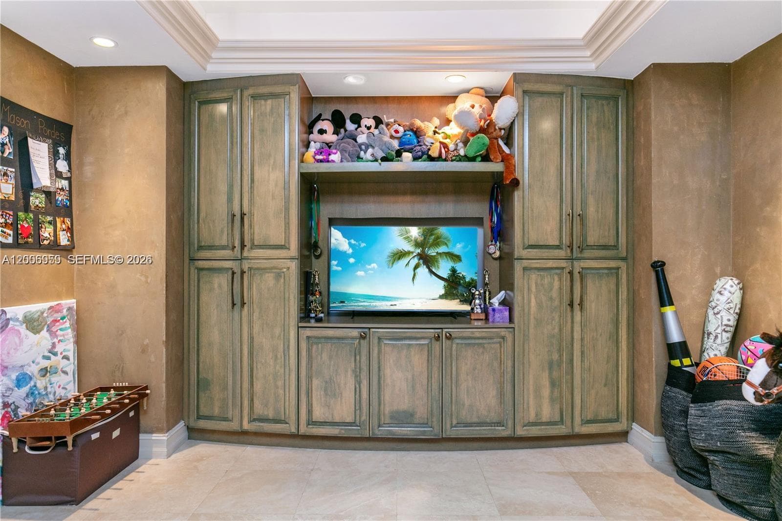 20201 Country Club Dr 1006 photo 21