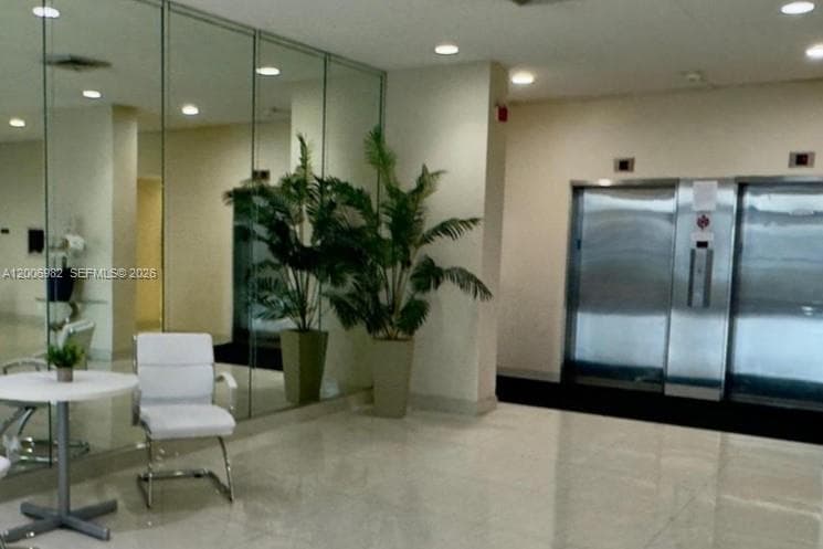 427 Golden Isles Dr 7J photo 12