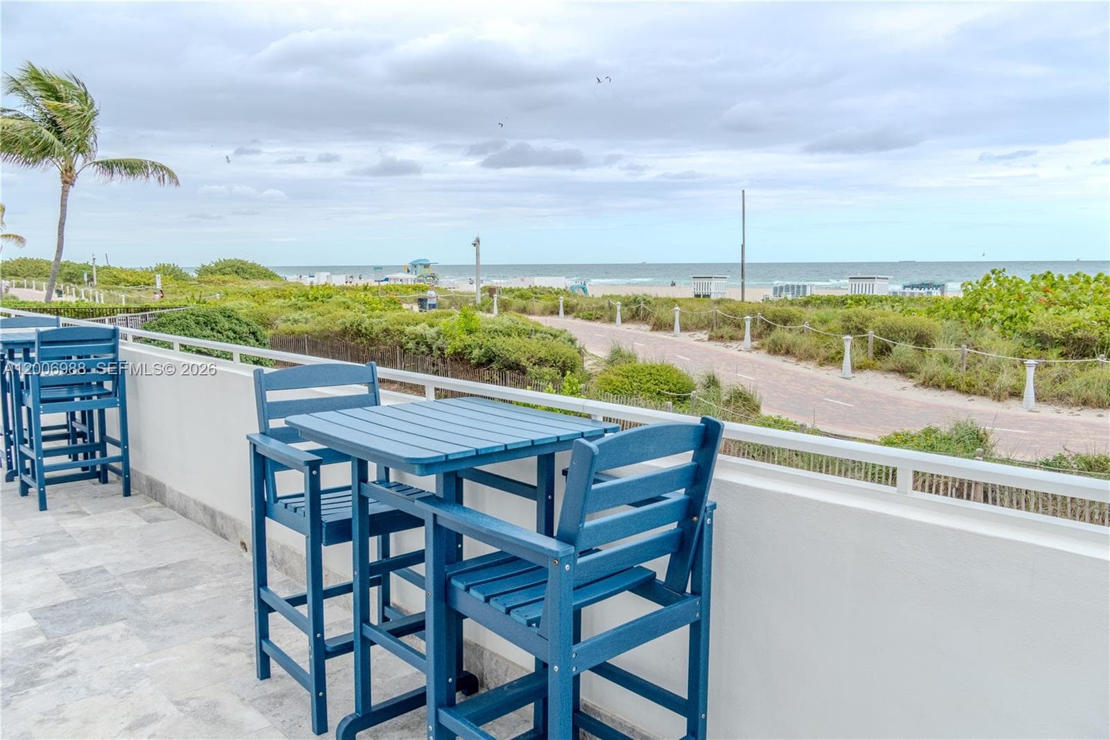 401 Ocean Dr 222 (with Parking) photo 2
