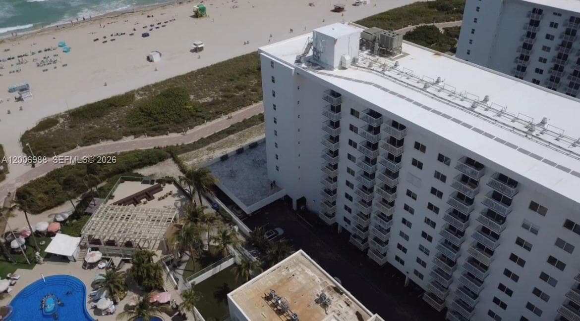 401 Ocean Dr 222 photo 2