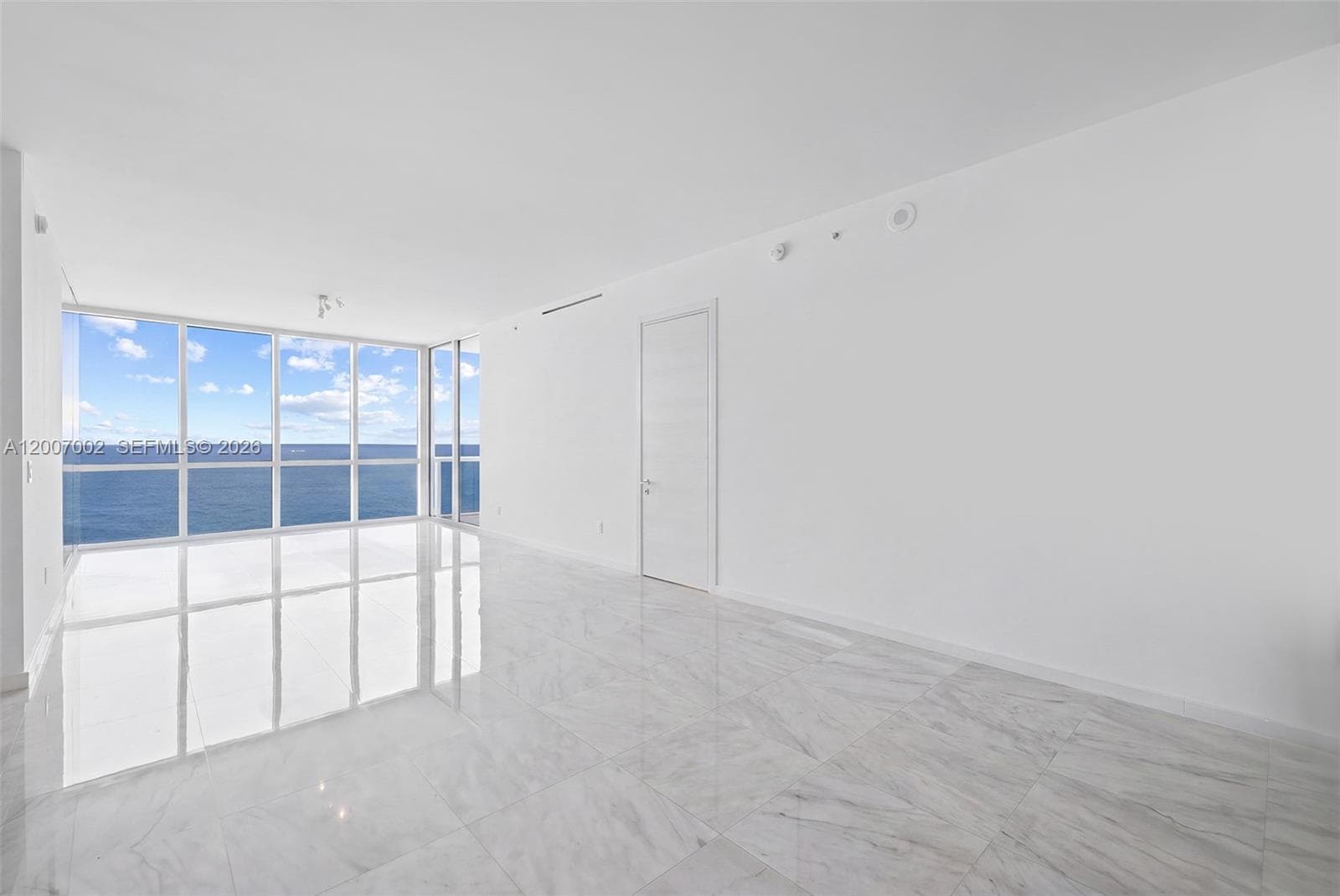 100 Pointe Dr 2107 photo 13