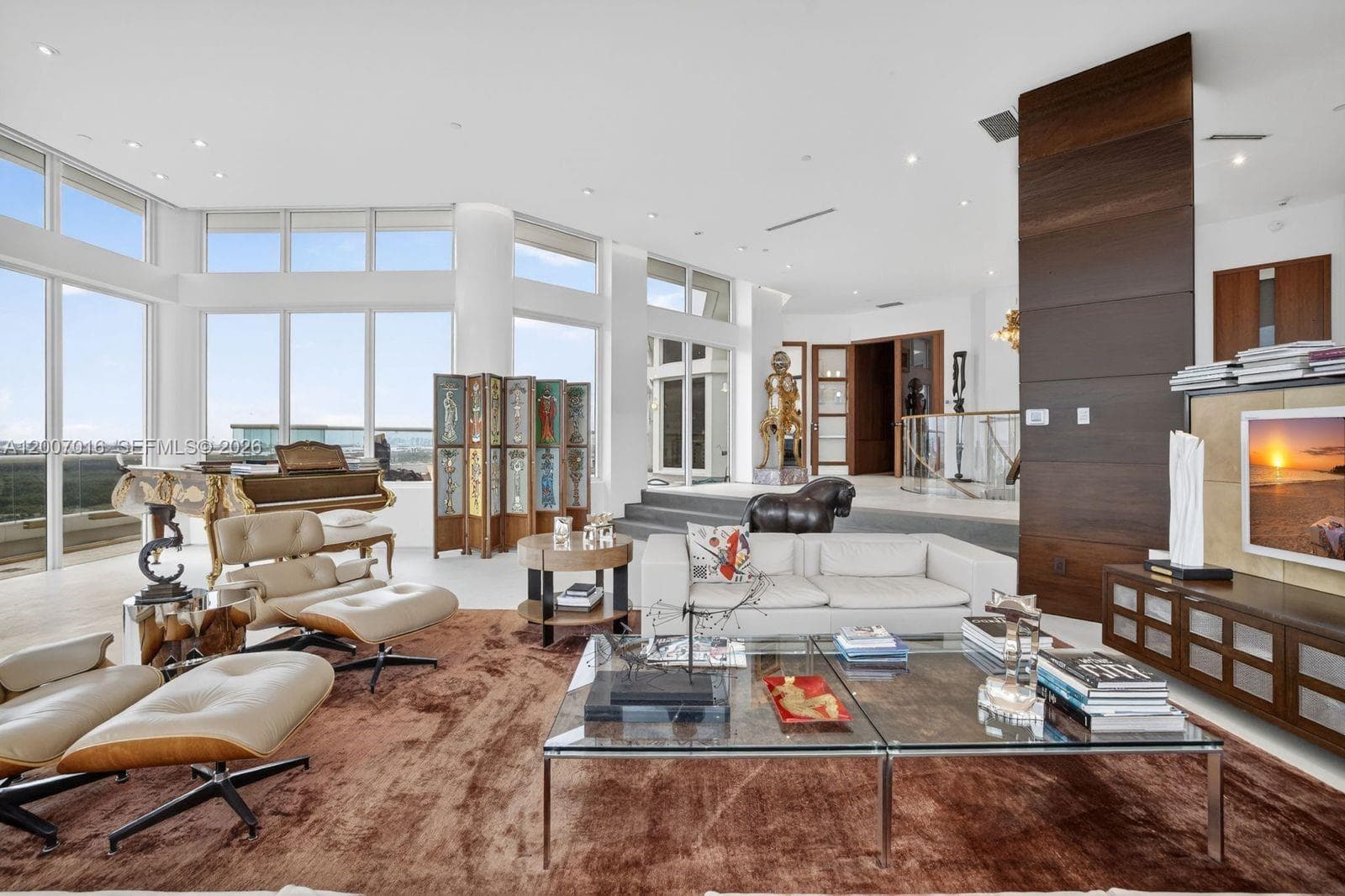 2600 Island Blvd PH-1 photo 5