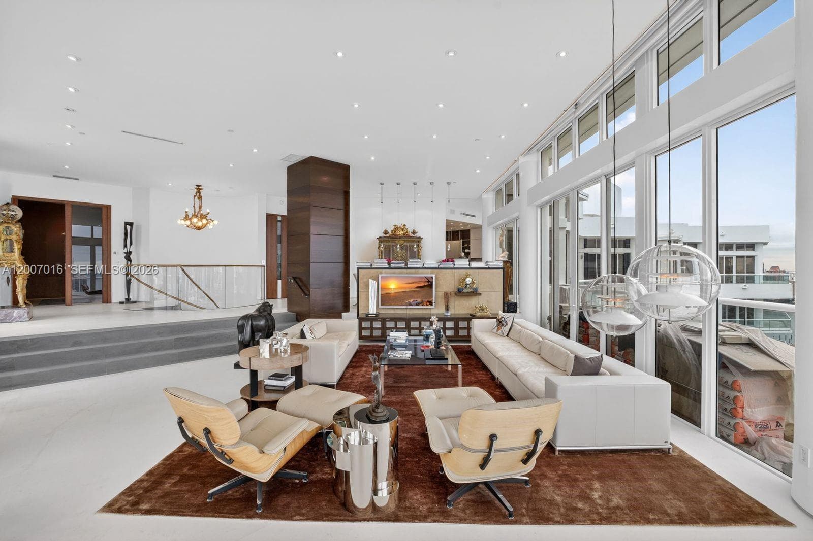 2600 Island Blvd PH-1 photo 8