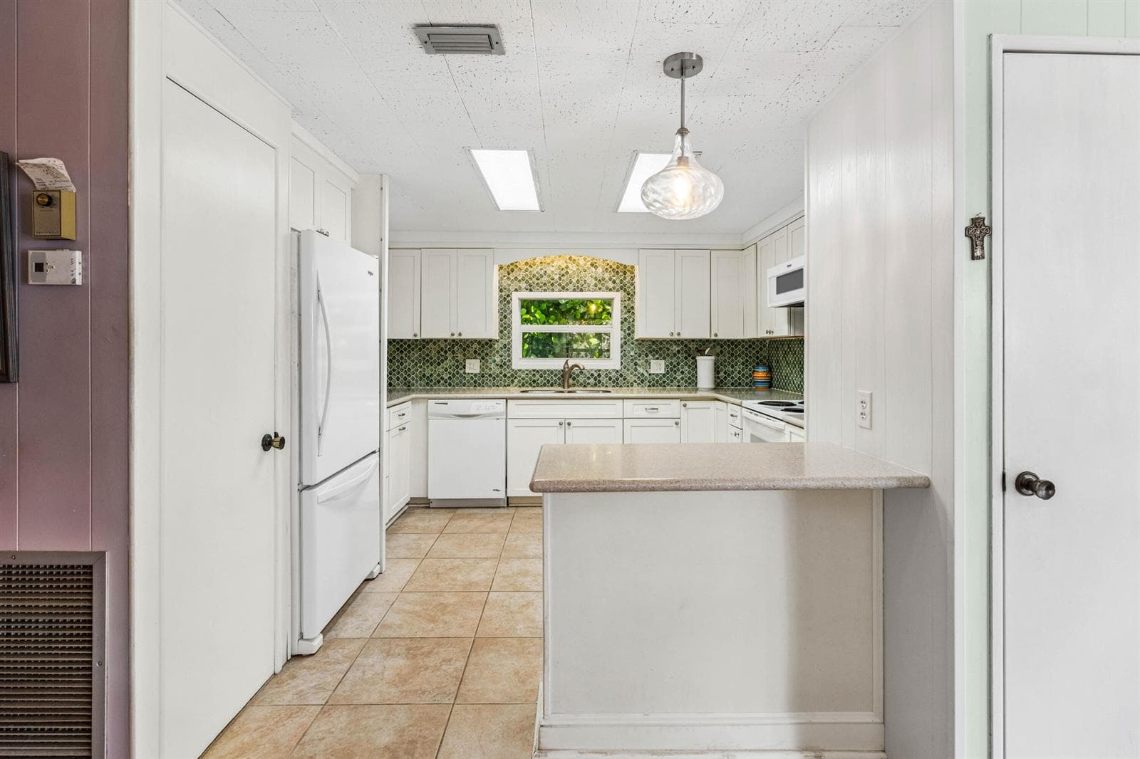 205 S Ibis Drive R photo 6
