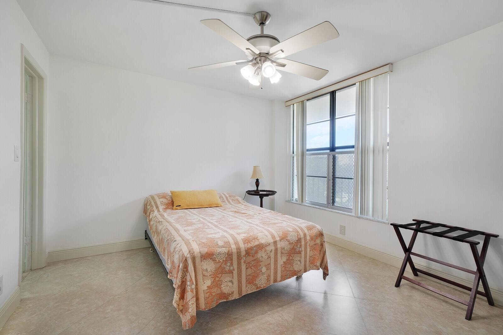 8 Royal Palm Way 401 photo 14