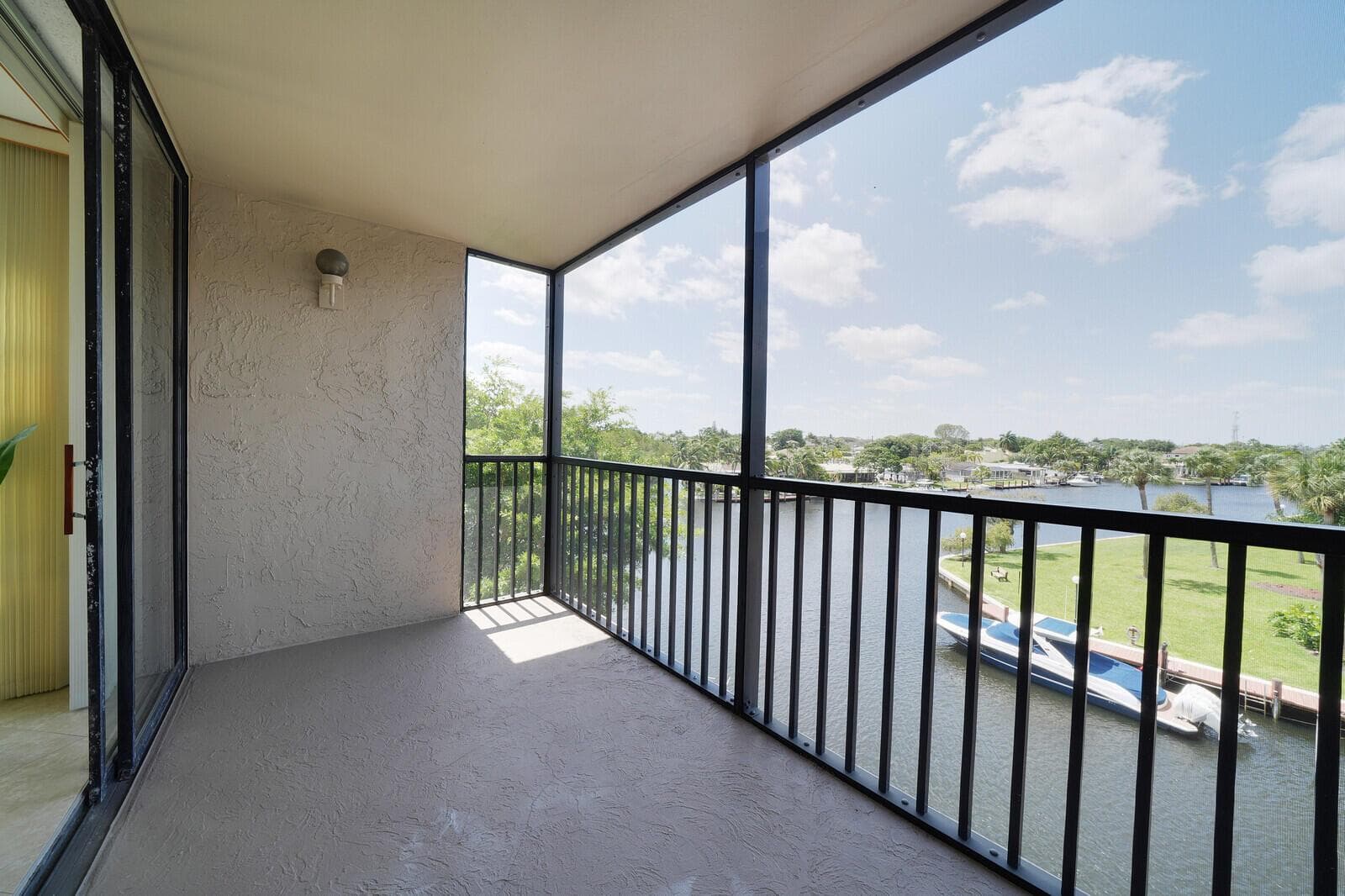 8 Royal Palm Way 401 photo 18