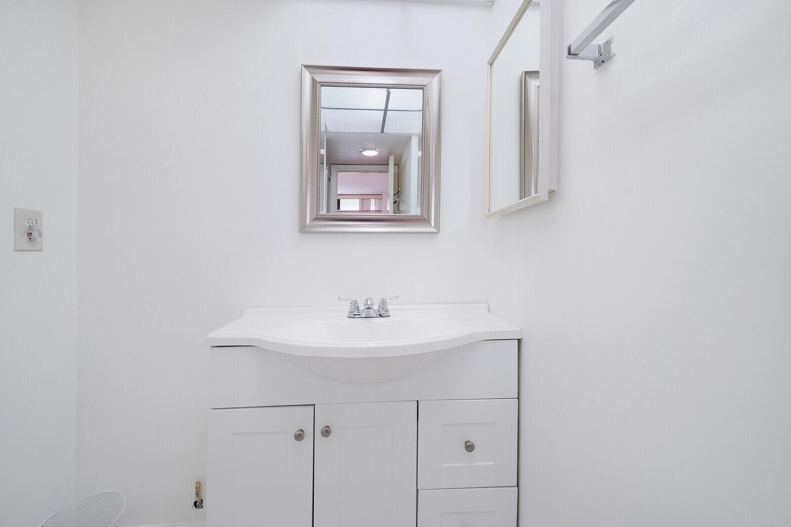 8 Royal Palm Way 401 photo 15