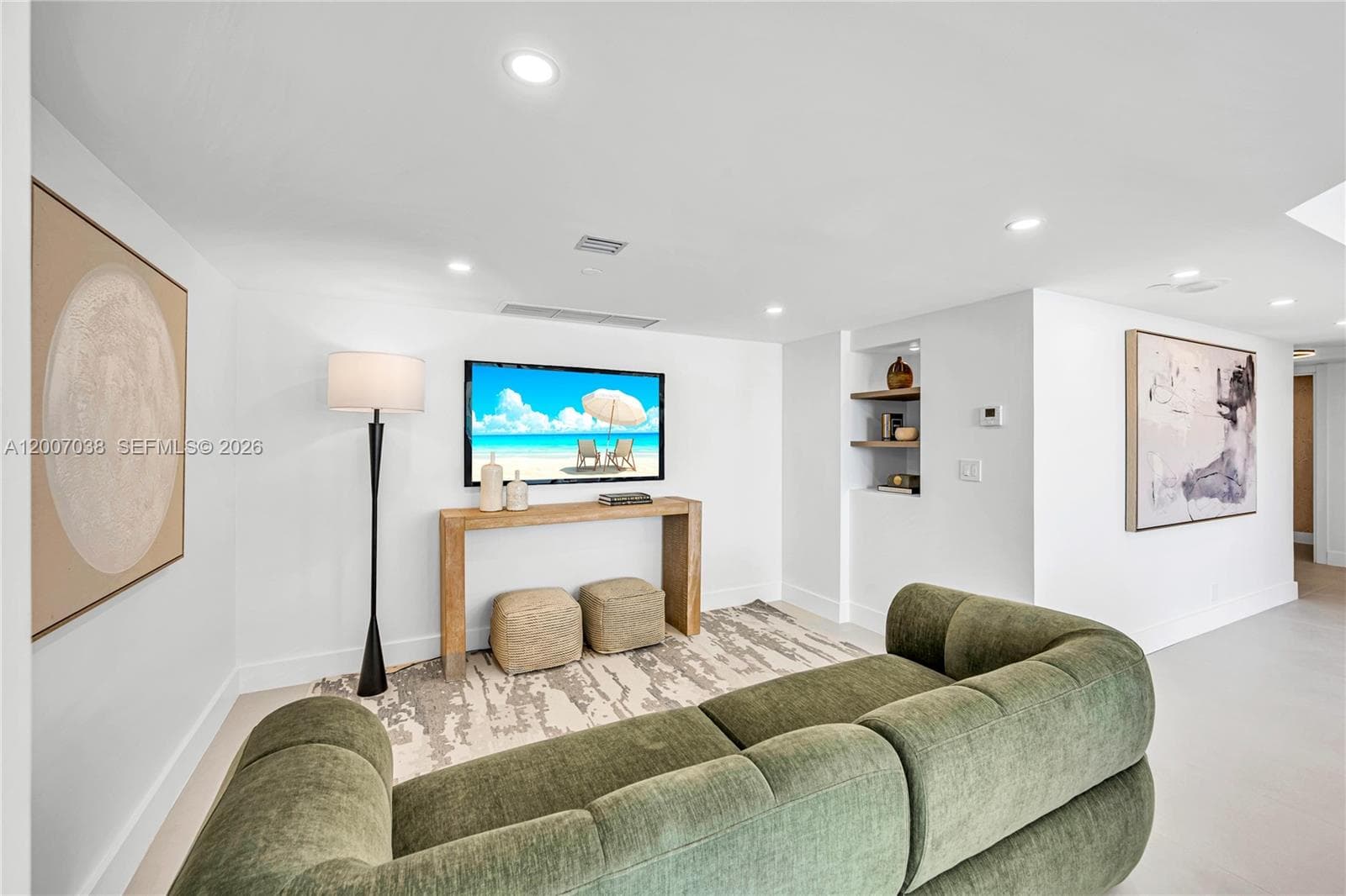 20185 Country Club Dr 1904 photo 20