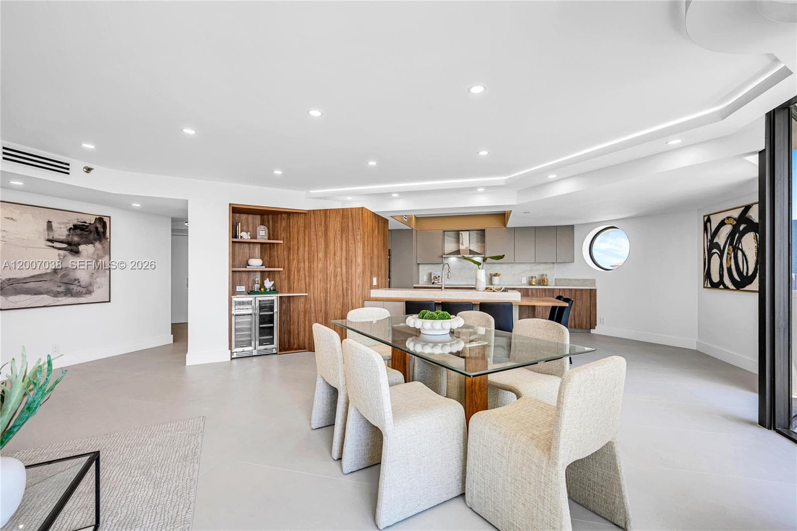20185 Country Club Dr 1904 photo 14
