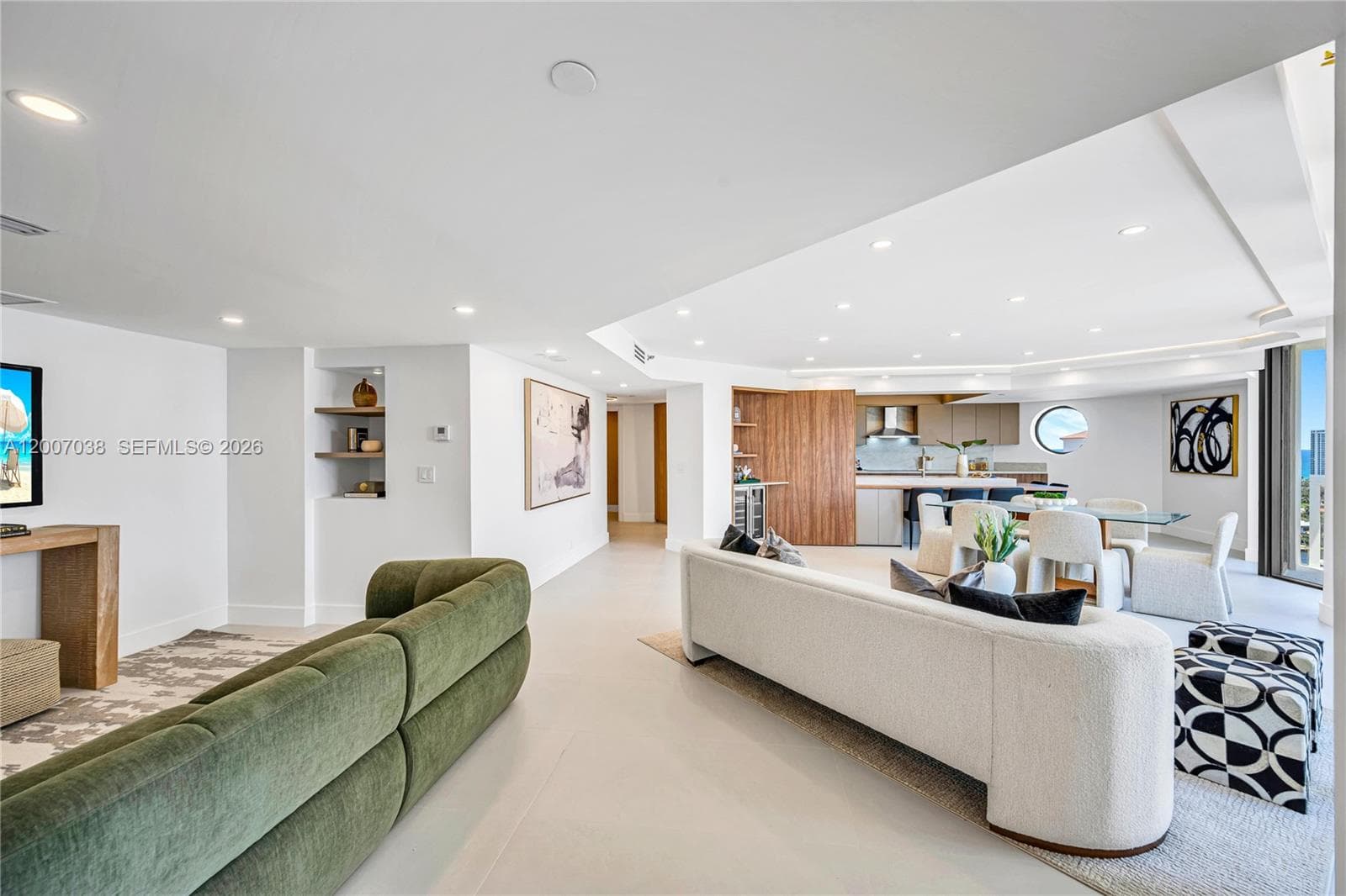 20185 Country Club Dr 1904 photo 21