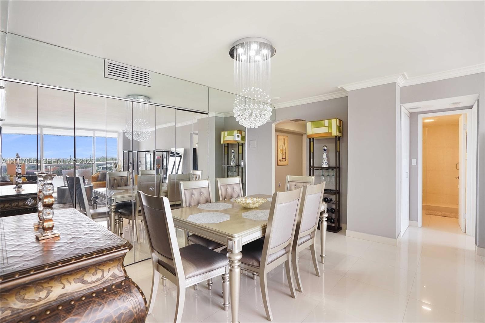 20505 Country Club Dr 836 photo 10