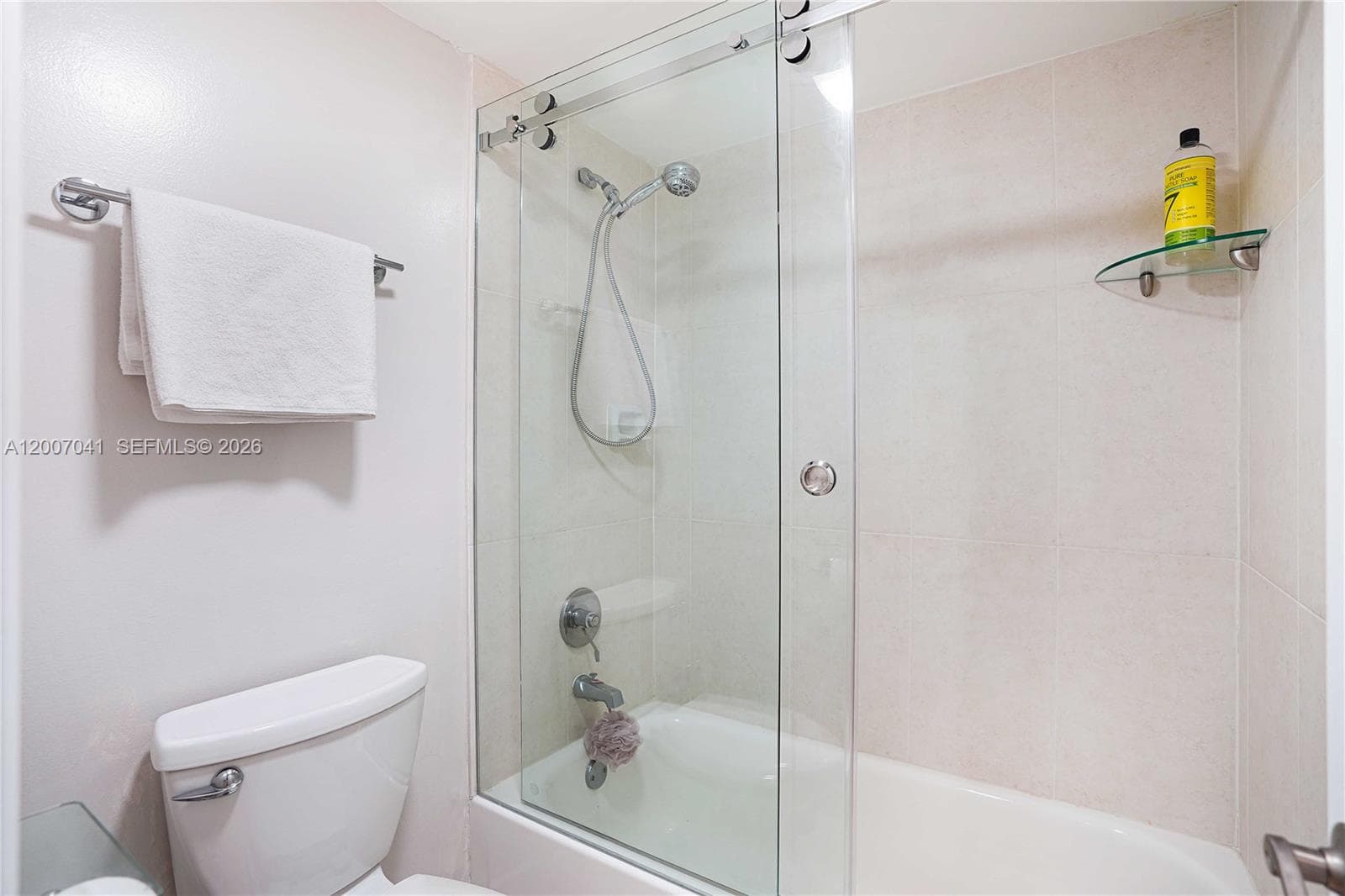20505 Country Club Dr 836 photo 25