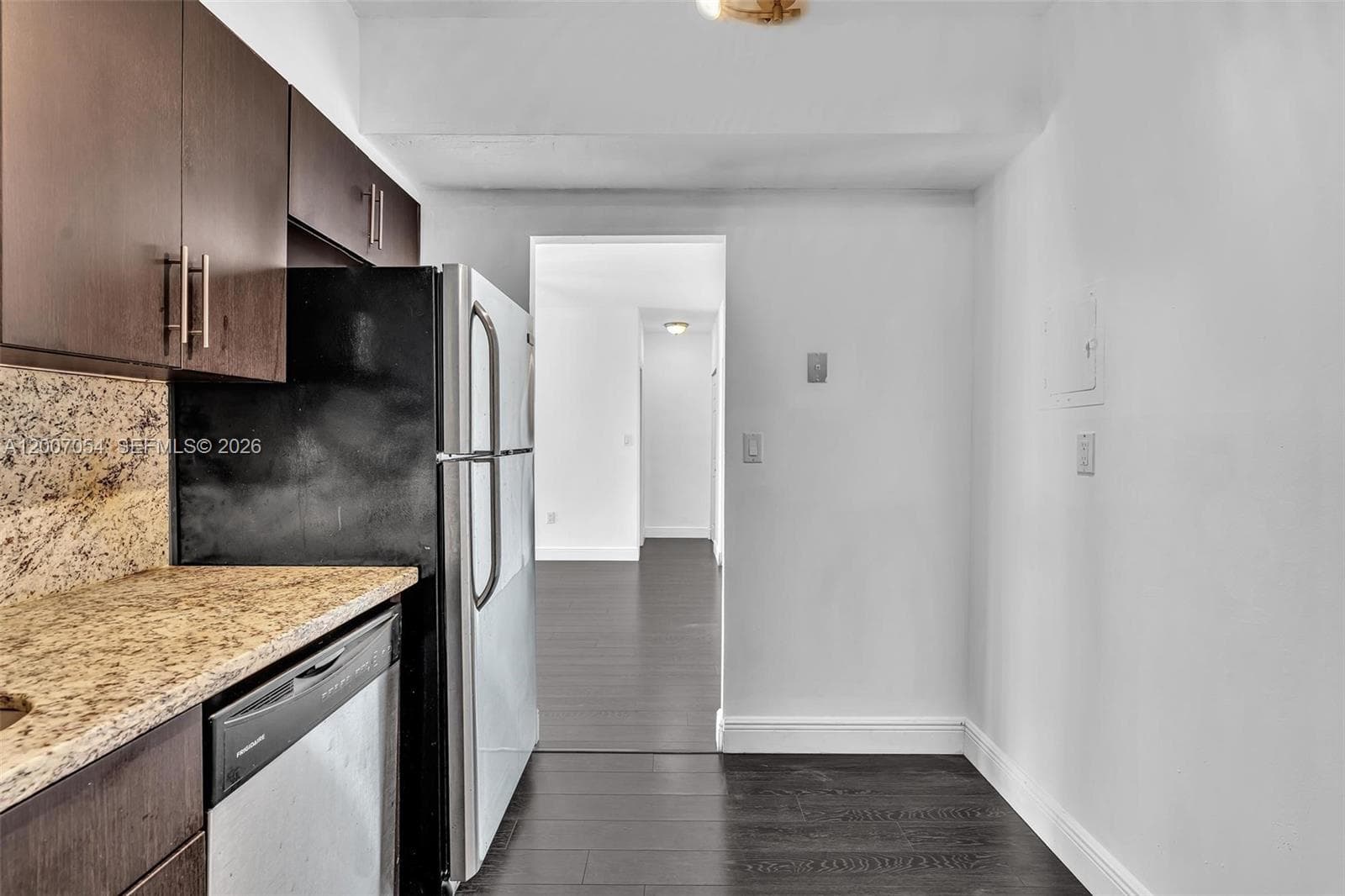 500 Bayview Dr 228 photo 13