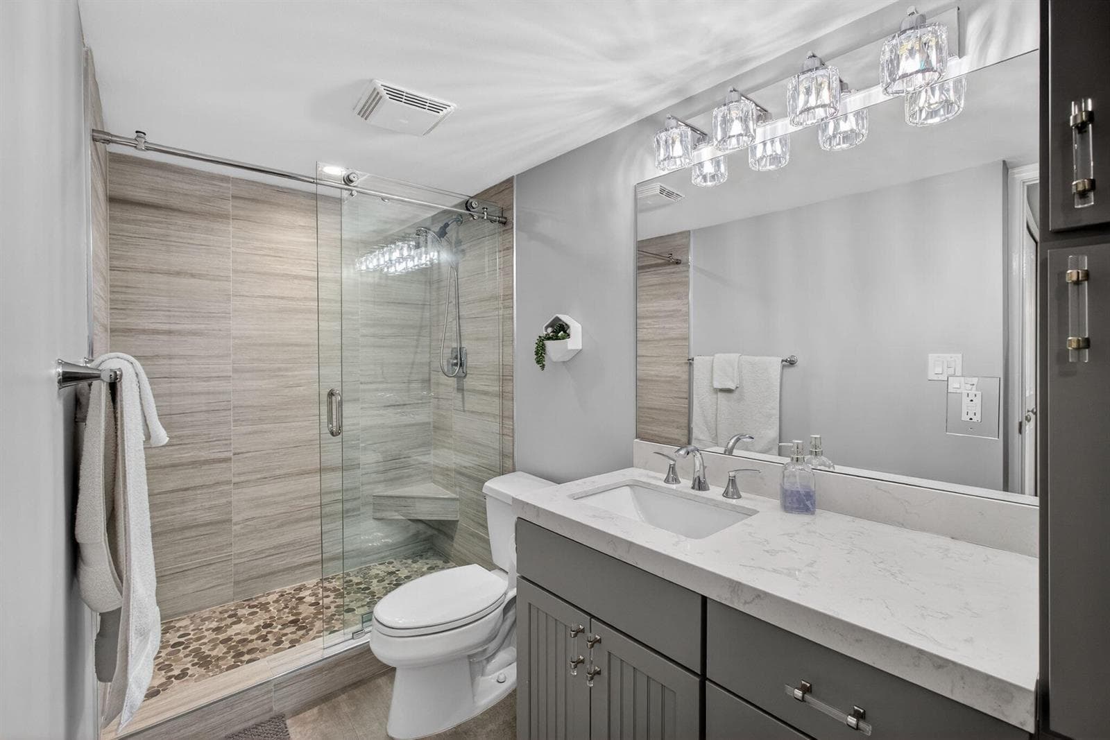 4200 N Ocean Drive 2-803 photo 25