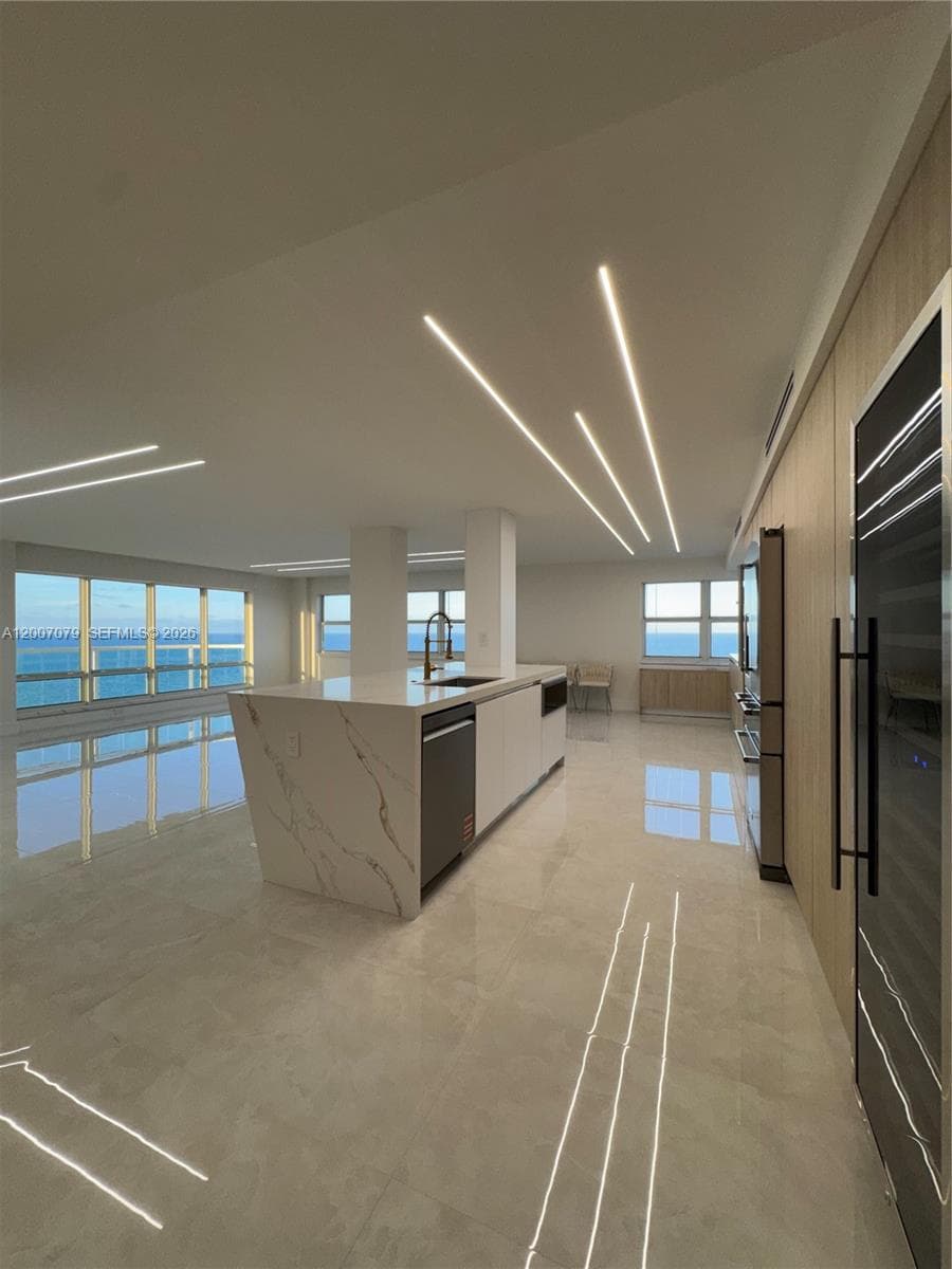 3410 Galt Ocean Dr 901N photo 3