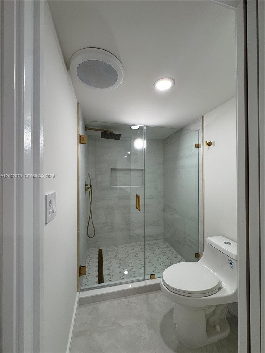 3410 Galt Ocean Dr 901N photo 9