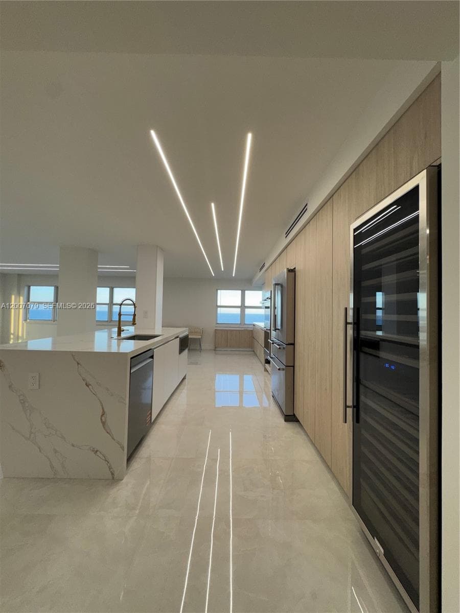 3410 Galt Ocean Dr 901N photo 4